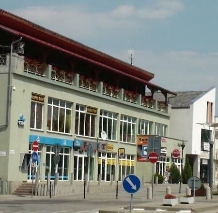 Europa Penzion Štúrovo Екстериор снимка